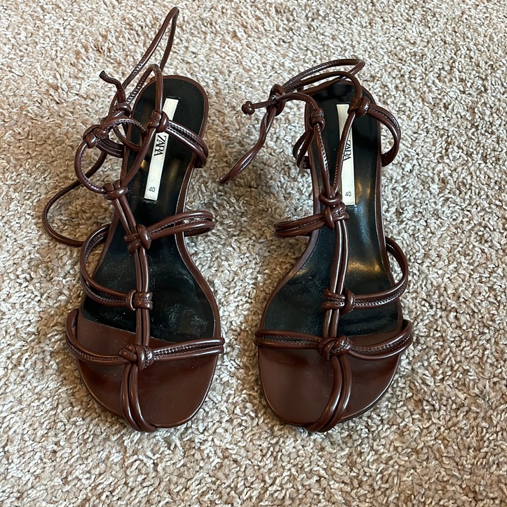Zara tie up kitten heel
